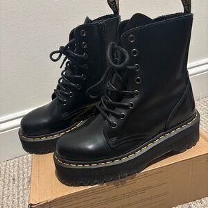 Dr. Martens